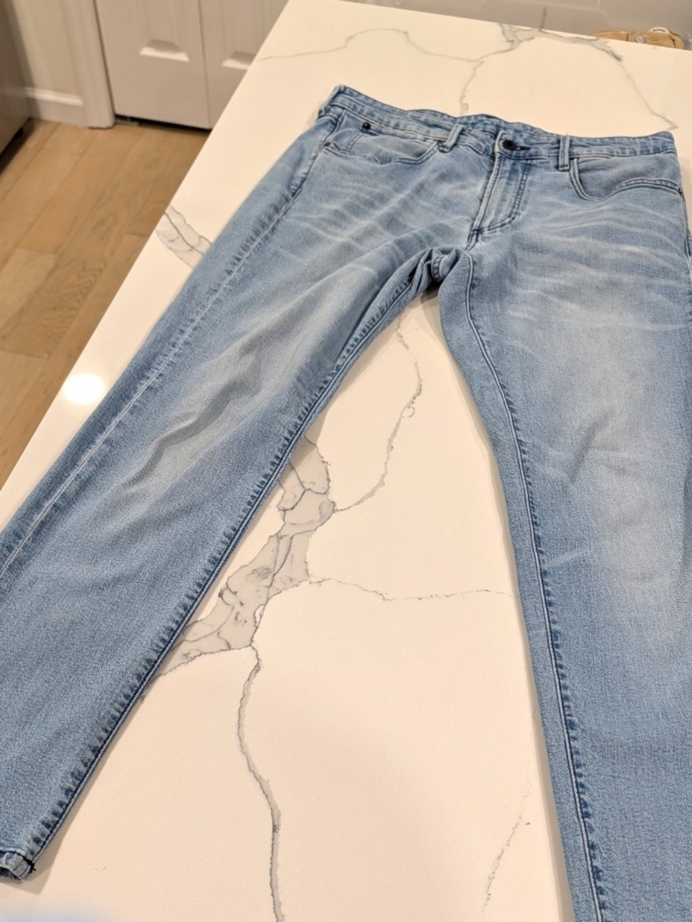 Bonobos Men's Slim Jeans in Light Blue